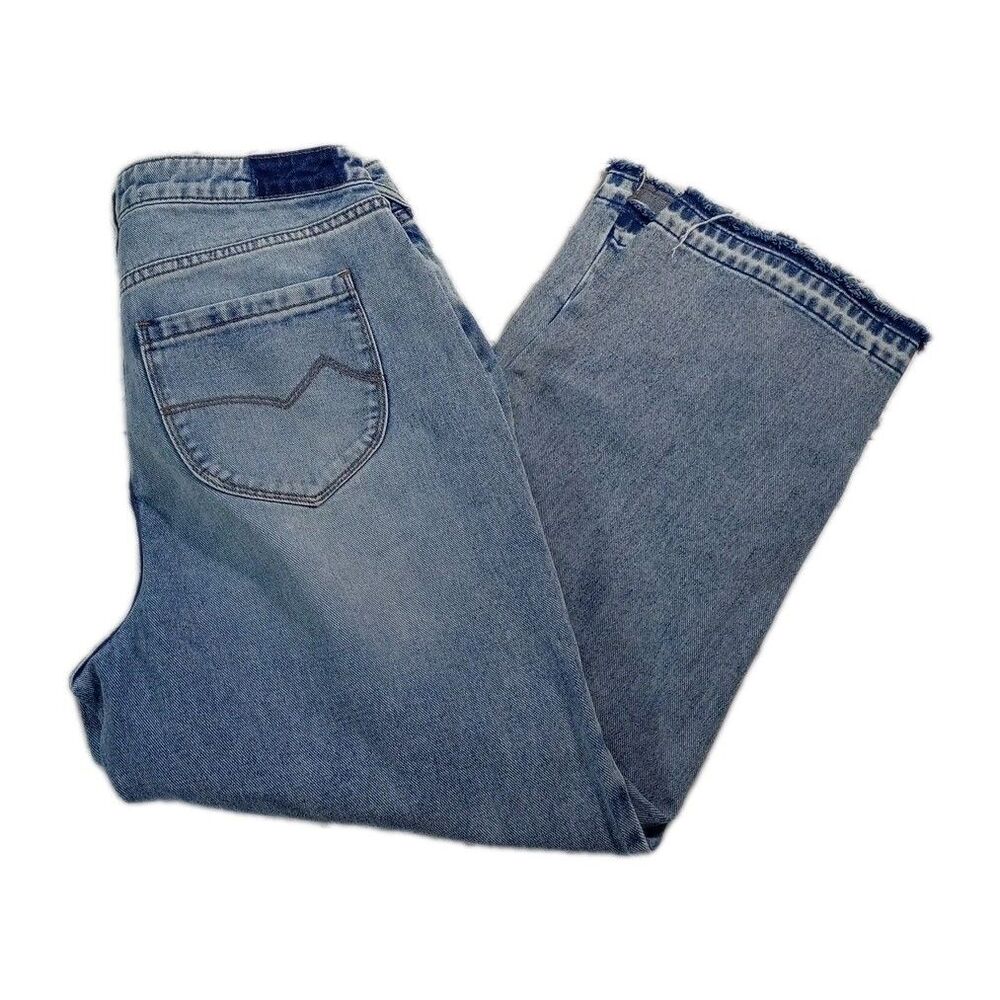 Cleo + Wolf High Rise Straight Sz. 31Wx27L Medium Wash Denim Jeans Distressed